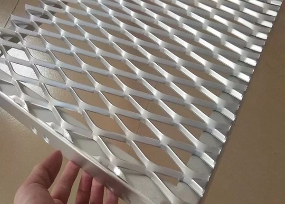 Powder Coated Home Decoration Aluminum Expanded Metal Mesh For Building Facade